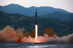  تصاویر آزمایش موشک جدید ارتش کره شمالی 