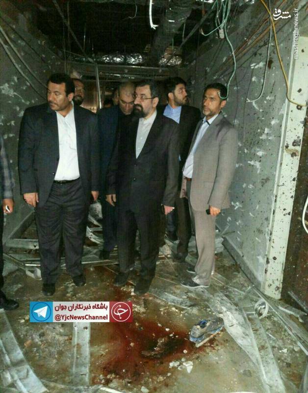 بازدید محسن رضایی از محل حادثه تروریستی امروز در مجلس