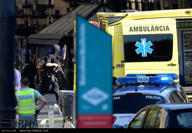 عکس/ حمله تروریستی در شهر بارسلونا اسپانیا 