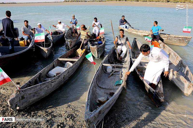 مسابقه قایق های «حوری» در جزیره قشم