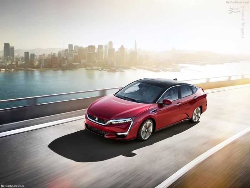 Honda Clarity Fuel Cell (2017)