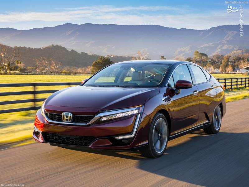 Honda Clarity Fuel Cell (2017)