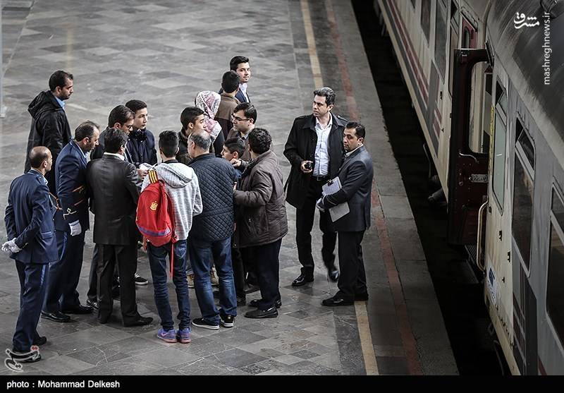 مسافران راه آهن تهران