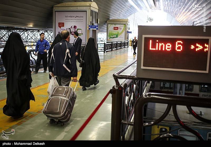 مسافران راه آهن تهران