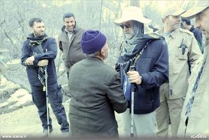 کوهپیمایی و بازدید دکتر لاریجانی از روستای سنج برغان