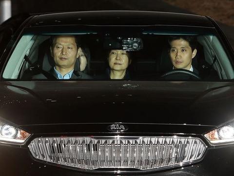 رئیس‌جمهوری پیشین کره‌جنوبی به ۸ سال حبس اضافی محکوم شد