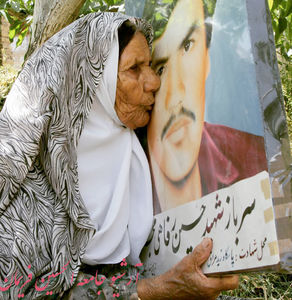 مادر شهید حسین رفاهی مجرد