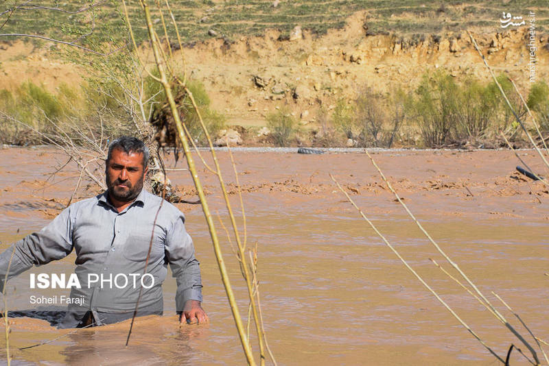 جاری شدن سیل در روستاهای آذربایجان غربی