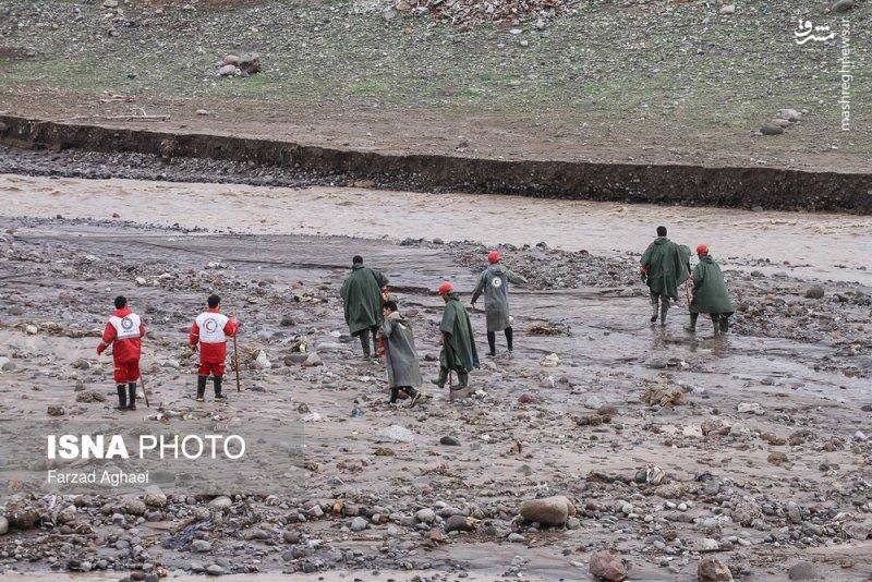 روستای «چنار» شهرستان «عجب شیر» دو روز پس از سیلاب