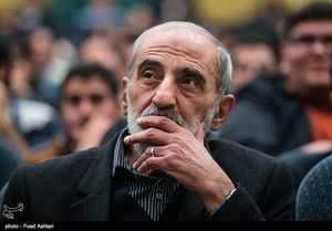 خیانت در امانت نیست؟ حسین شریعتمداری نمایه