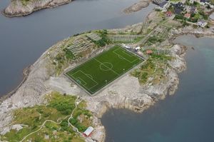 استادیوم فوتبال عجیب در نروژ