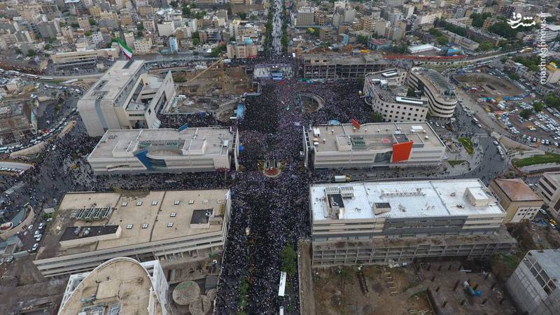 حاشیه‌های تجمع باشکوه طرفداران رئیسی در مشهد