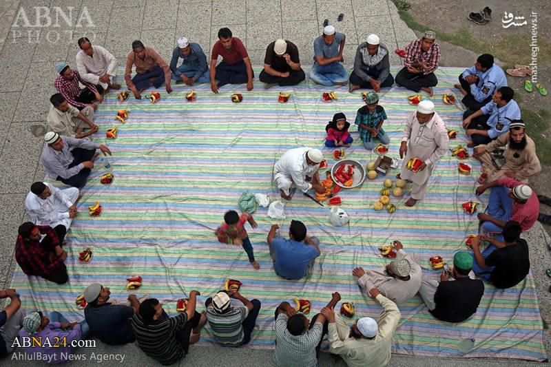  سفره‌های افطاری مسلمانان جهان در ماه رمضان