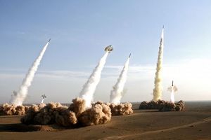 Shahab-3_medium_range_ballistic_missile_Iran_Iranian_army_004.jpg