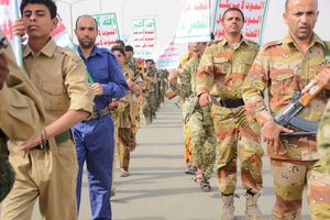 رژه نیروهای انصارالله یمن