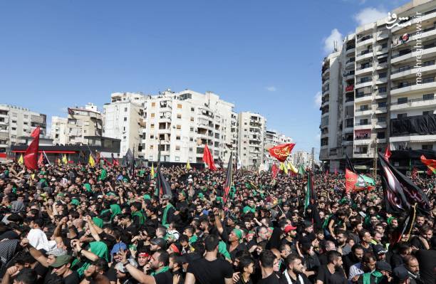  عزاداران حسینی در روز عاشورا در بیروت