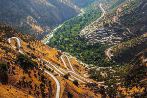 روستای زیبای بُلبَر در دل کوه