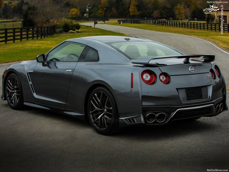 Nissan GT-R [US] (2018)