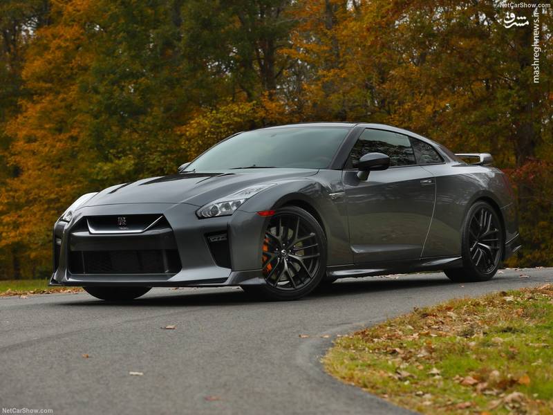 Nissan GT-R [US] (2018)