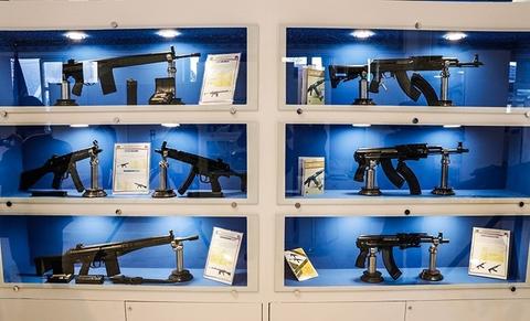 ارتقاء معروفترین تیربار روسی با ابتکار ویژه ایرانی/ جزییات ساخت «آگر»؛ اولین سلاح کمری ملی +عکس