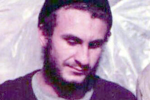 شهیدی که نان و پنیر جبهه را هم نخورد + عکس شهید کریم فعال نظیری - کراپشده