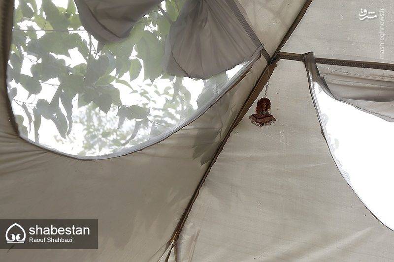 عکس/ گذران زندگی زیر سقف چادر 