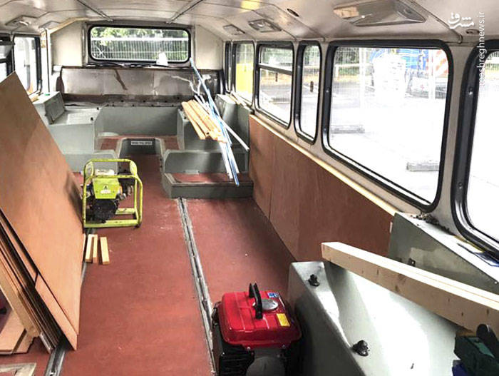تبدیل یک اتوبوس به اقامتگاهی برای شبهای سرد بی‌خانمانها