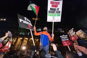  تظاهرات شبانه مردم لندن در حمایت از فلسطین