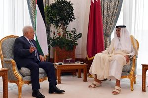 دیدار محمود عباس با امیر قطر