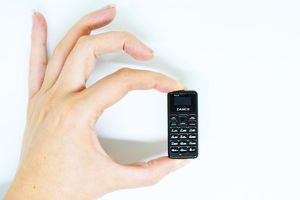 کوچک‌ترین موبایل دنیا