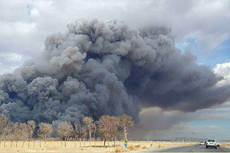 فیلم/ آتش سوزی عظیم در تالاب میقان اراک