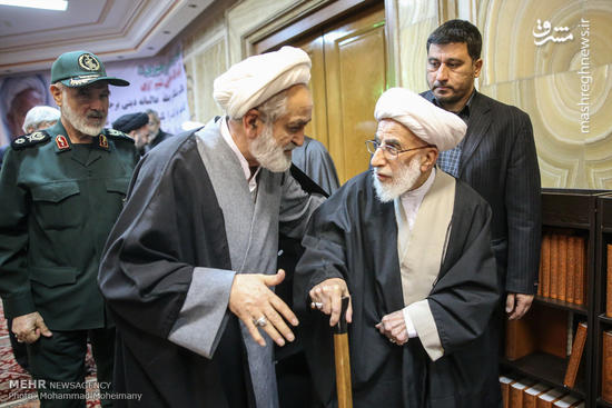 عکس/ مراسم چهلم آیت‌الله حائری شیرازی