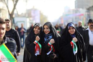 حاشیه‌های راهپیمایی ۲۲ بهمن در تهران