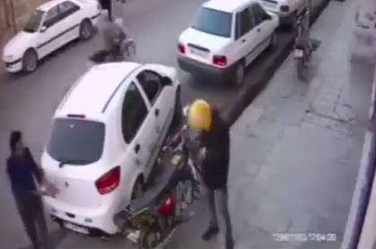 فیلم/ قتل به خاطر جای پارک ماشین در داراب