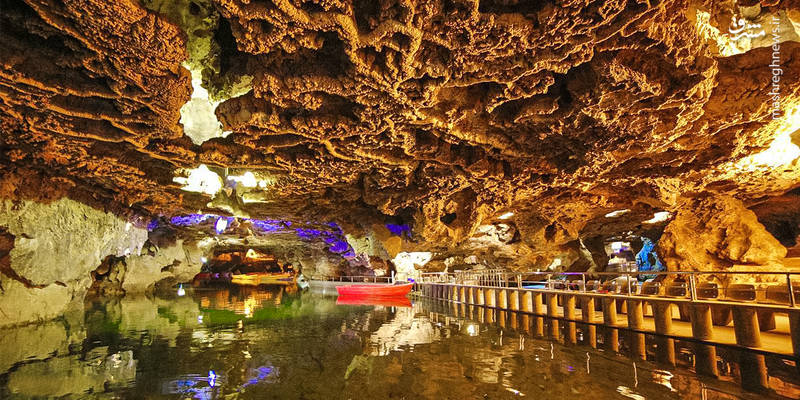 غار علیصدر که ارتفاع آن از سطح دریا ۲۱۰۰ متر است و در شهرستان کبودرآهنگ استان همدان قرار دارد.