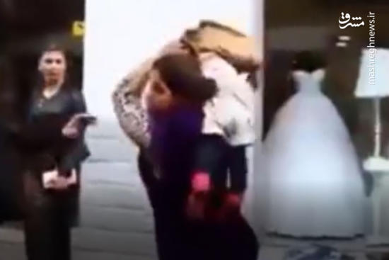 فیلم/ کودکی که سلاح گرم مادر سنگدل شد!