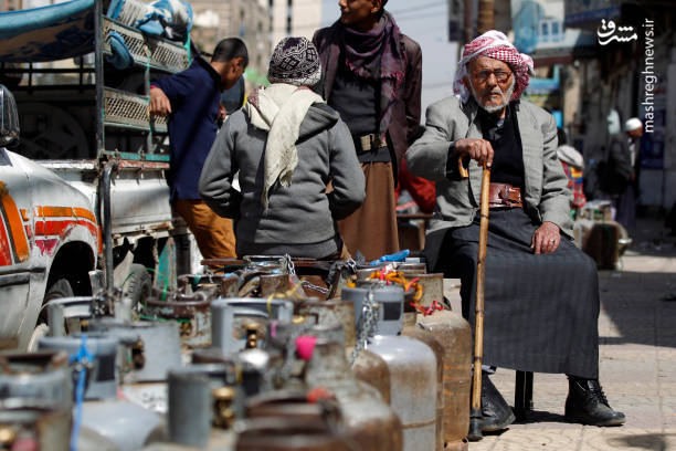 بسته شدن مرزهای یمن، این کشور را با کمبود بنزین و گاز مواجه کرده است.