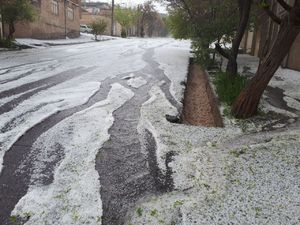 بارش شدید تگرگ درشهرستان مراغه