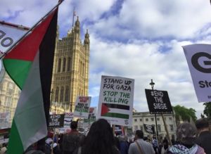 تظاهرات مخالفان سفر نتانیاهو به لندن +عکس