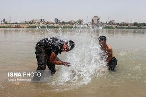 زندگی بر مدار ۵۰ درجه اهواز