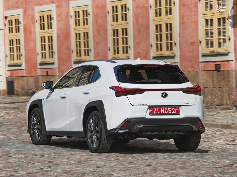 Lexus UX (2019)