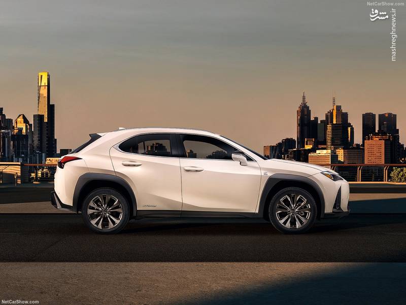 Lexus UX (2019)