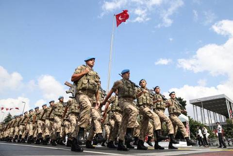 عکس/ جشن‌ سالگرد «پیروزی بزرگ» در آرامگاه آتاتورک