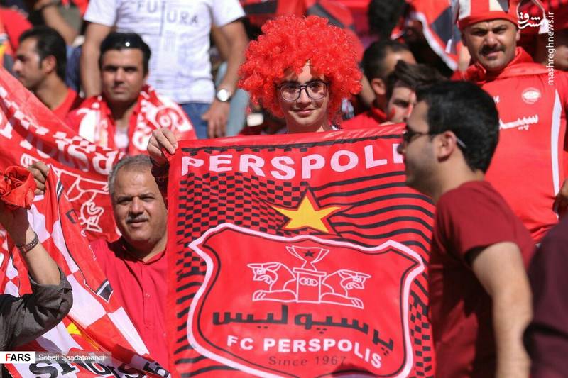 حضورتماشاگران و تمرین پرسپولیسی‌ها پیش از دیدار با الدحیل