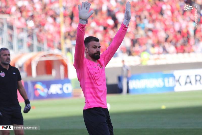 حضورتماشاگران و تمرین پرسپولیسی‌ها پیش از دیدار با الدحیل