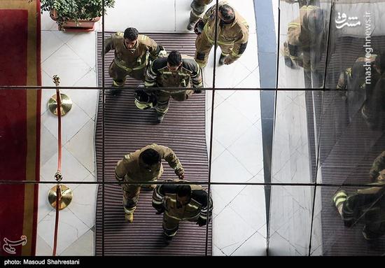 عکس/ آتش سوزی در هتل لاله