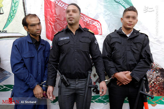 عکس/ دستگیری دزدانی با لباس پلیس