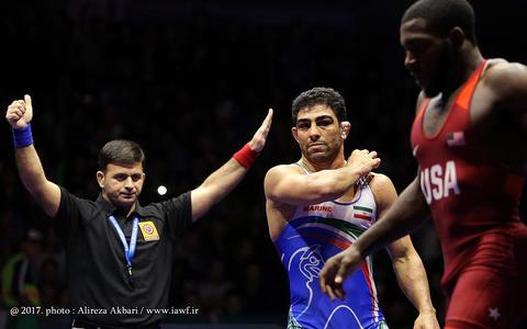 فیلم/ باخت نزدیک حسین خانی به جردن باروز