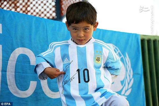 طالبان، مسی افغانی کوچک را آواره کرد +عکس