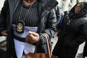 صف‌های طولانی برای دریافت غذا در اوهایو